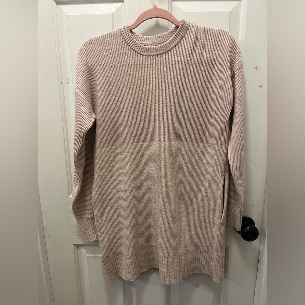🍋 LIKE NEW Lululemon Restful Intention Sweater - Sz Medium